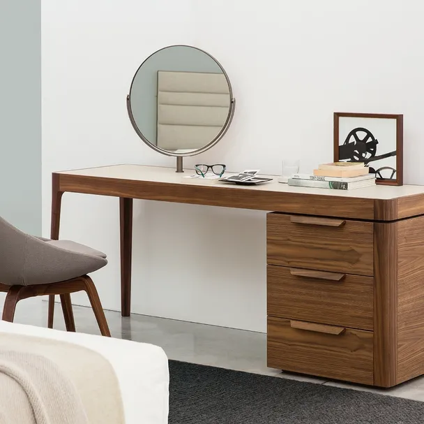 Scrittoio Afrodite in massello di noce di Porada