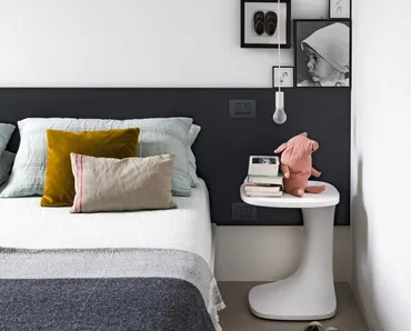 Tavolino in plastica Font di Kristalia