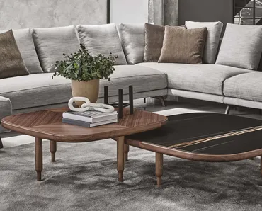 Tavolino Eckig con top in marmo o legno di Porada