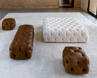Pouf Rollking in pelle o in tessuto imbottito e trapuntato di Desirèe
