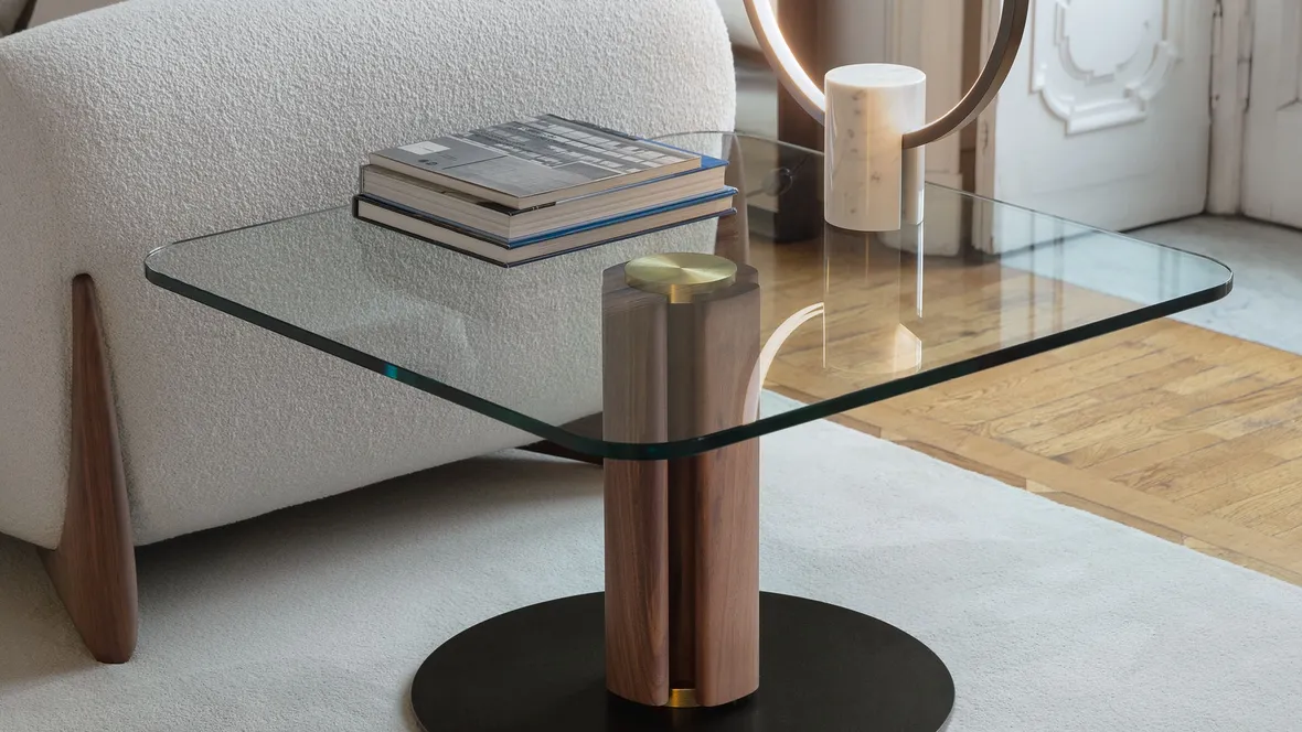 Tavolino quadrato alto con piano in cristallo trasparente Quadrifoglio di Porada