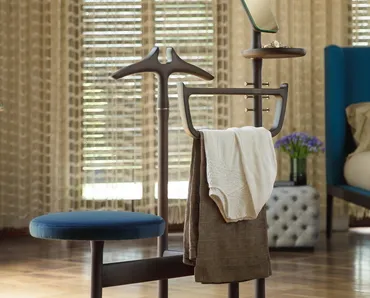 Appendiabiti in legno massello Sam di Porada