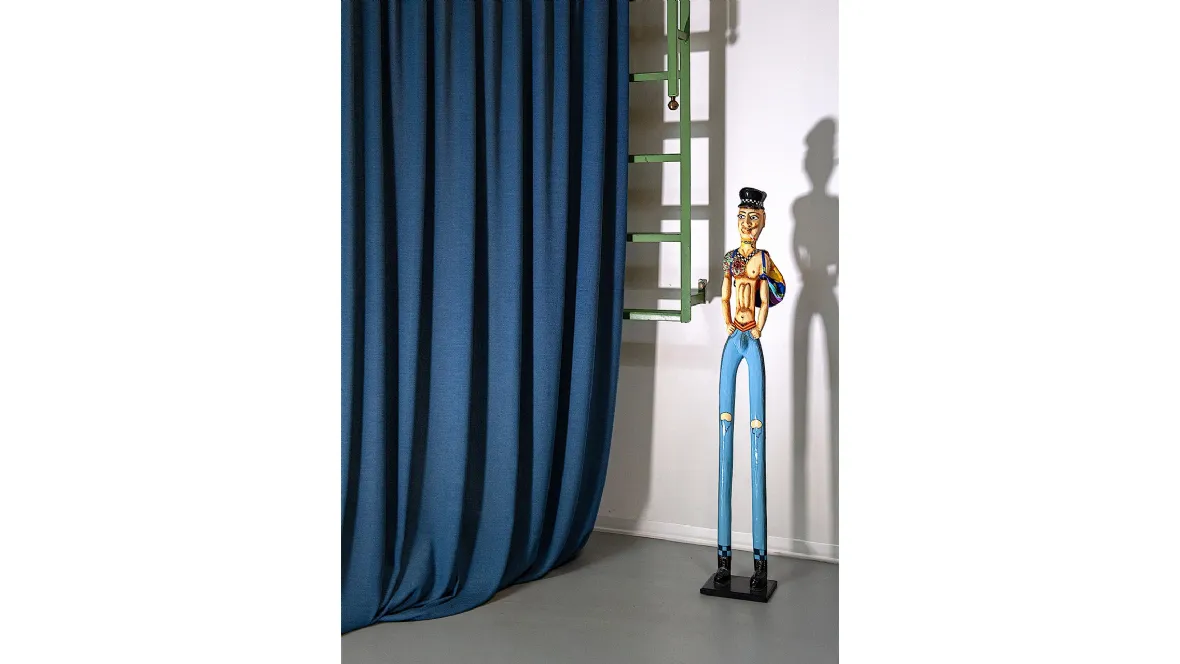 Tenda blu morbida e decorativa Tribeca di Acro Texture