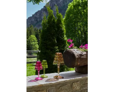 Lampada ricaricabile Big Battery Outdoor in plexiglas di Kartell
