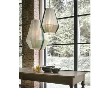 Lampada a sospensione formata da tanti fili sottili Filò di Caos Creativo by Rossi&Co