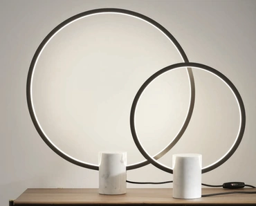 Lampada da tavolo Halo di Porada