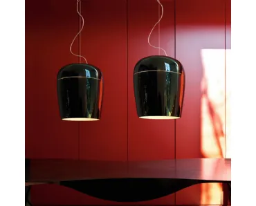 Lampada a sospensione in vetro verniciato Tiara di Prandina