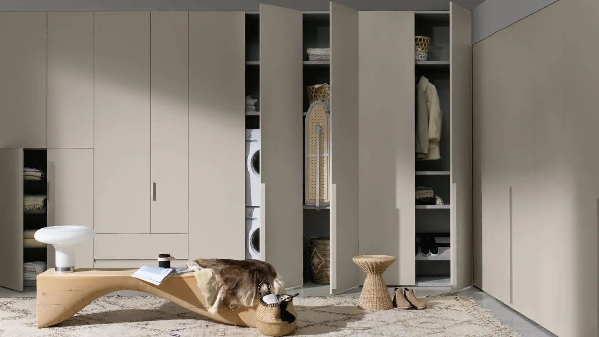 Armadio con ante battenti Alterna Plana Cachemire di Zalf