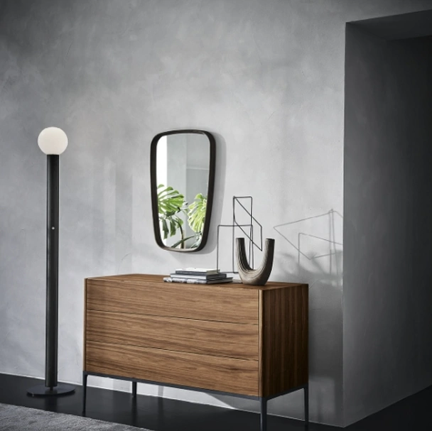 Cassettiera Nara di Porada