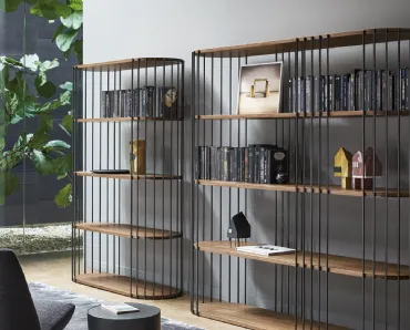 Libreria divisoria in metallo con ripiani in legno Arpa di Bonaldo