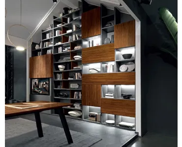 Libreria a muro Edis Sipario con porta tv a scomparsa in legno di palissandro e laccato opaco di Fimar
