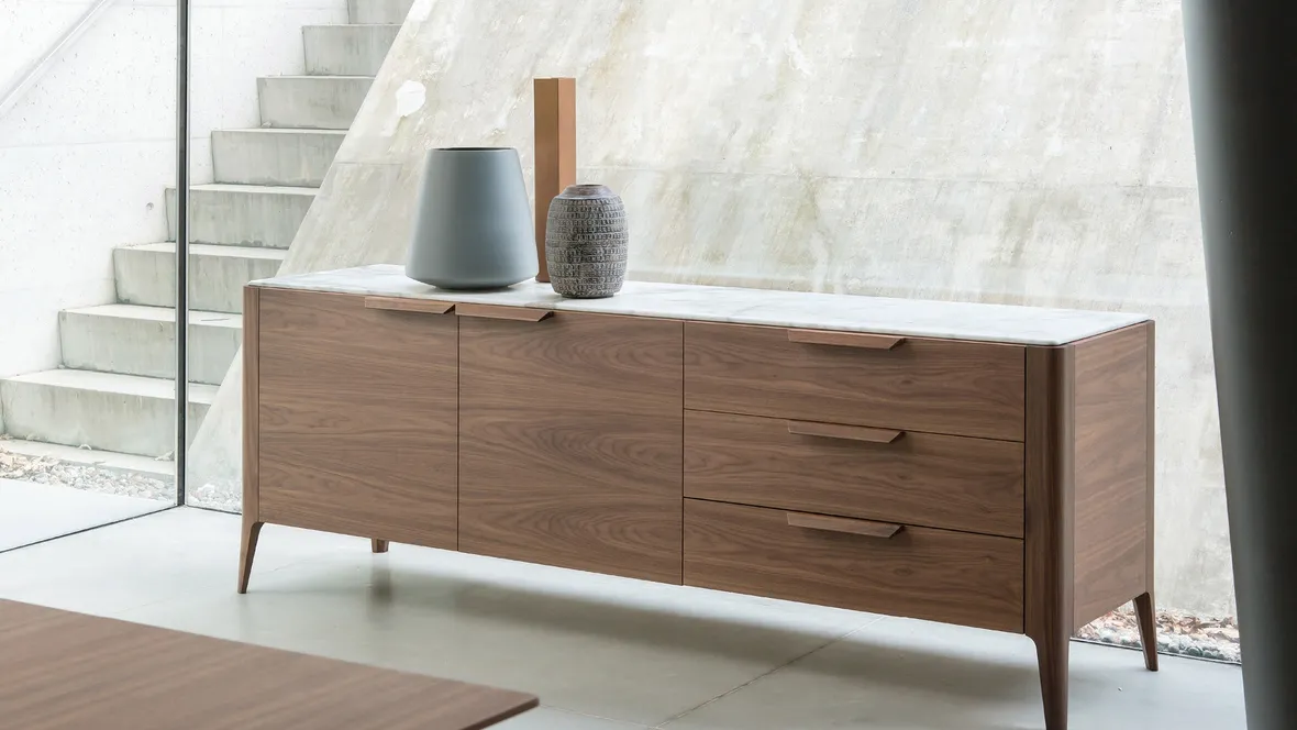 Madia in noce canaletto con piano in marmo Atlante 03 di Porada