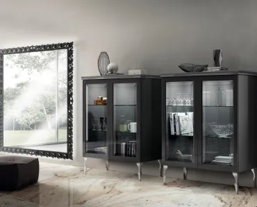 Madia Living Exclusiva in laccato lucido Grigio Ferro con ante in vetro di Scavolini