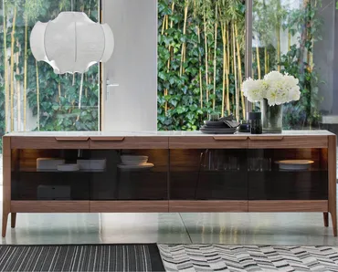 Madia Atlante 04 in noce canaletto e vetro di Porada