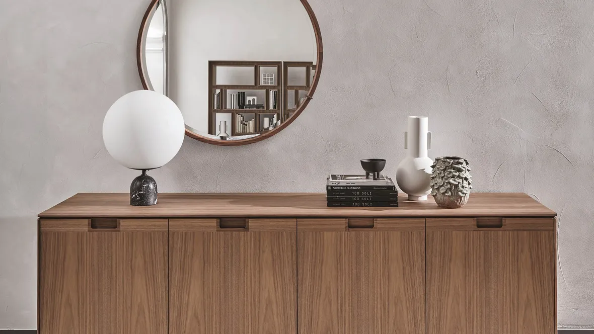 Madia con quattro ante battenti in legno con intarsio Matics 4 di Porada