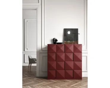Madia Quadro in laccato opaco Bordeaux con lavorazione in 3D di Capo d'Opera