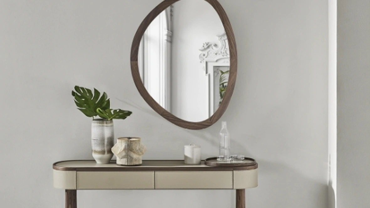 Mobile ingresso Rami Console in legno rivestito in cuoio di Porada