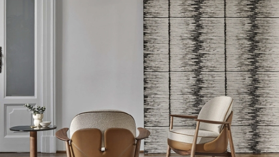 Poltroncina Ginkgo in tessuto e cuoio di Porada