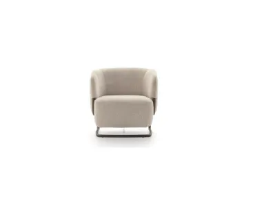 Poltroncina di design in tessuto con base in metallo Marabù di Ditre Italia