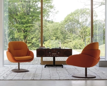 Poltrona in tessuto imbottito Opium di Porada