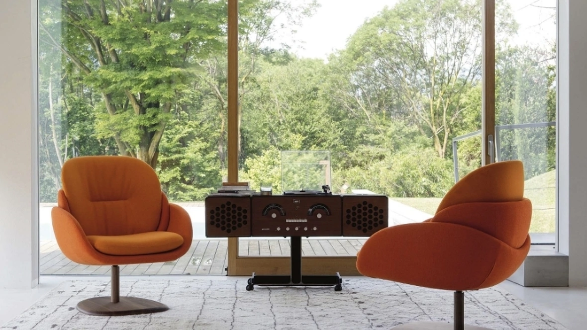 Poltrona in tessuto imbottito Opium di Porada