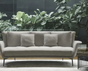 Divano lineare di design Lovy di Bonaldo