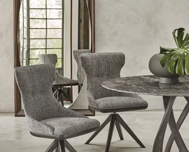 Sedia girevole Andy in tessuto di Porada