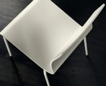 Sedia Endless in legno laccato di Scavolini