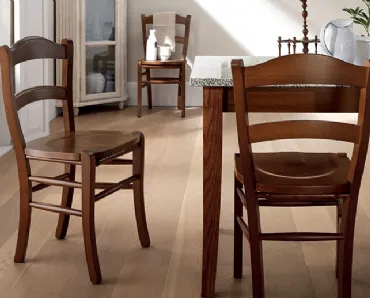 Sedia Margot in legno massello di Scavolini