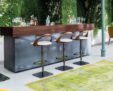 Sgabello di design Ester di Porada