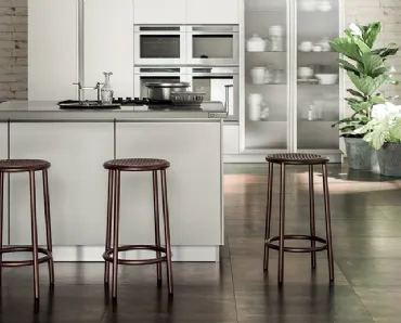 Sgabello Nizza in alluminio verniciato di Scavolini