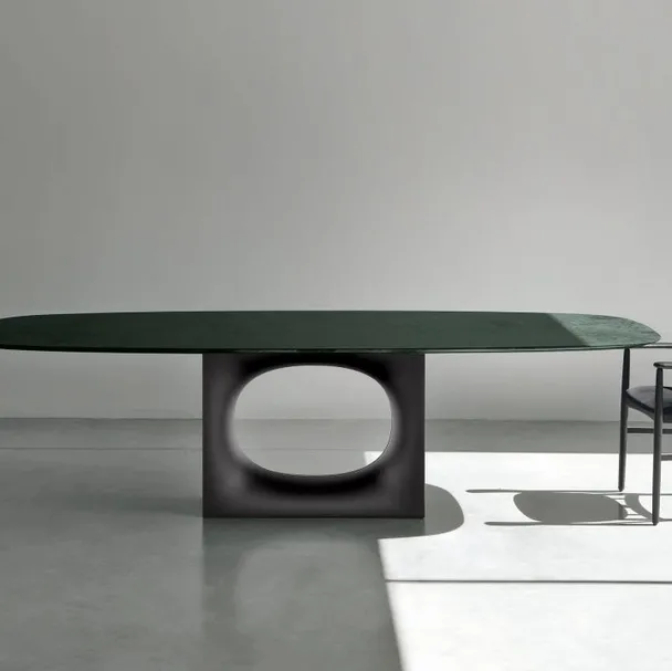 Tavolo Holo di Kristalia