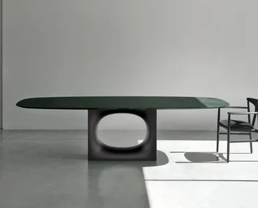 Tavolo Holo di Kristalia