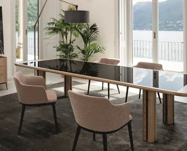 Tavolo Quadrifoglio in legno con top in cristallo retrolaccato Porada