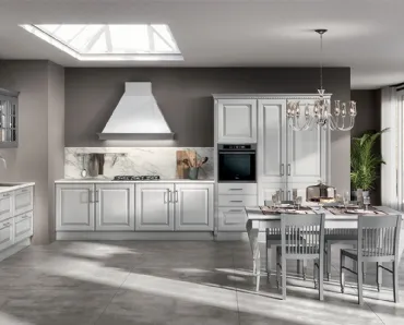 Cucina Classica Baltimora in laccato Grigio Airone di Scavolini