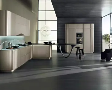 Cucina Design con penisola Ola in laccato micalizzato di Snaidero