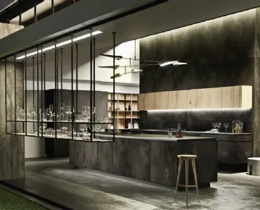 Cucina Design con isola Way Materia in gres Ossido Nero di Snaidero