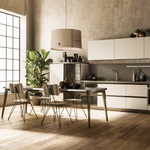 Cucina Moderna Diesel Open Workshop laccato Soft Beige di Scavolini