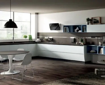 Cucina Moderna Flux Swing laccato opaco Ghiaccio di Scavolini