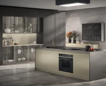 Cucina Moderna Libra in laccato lucido Perlage e Rovere Pepper di Scavolini