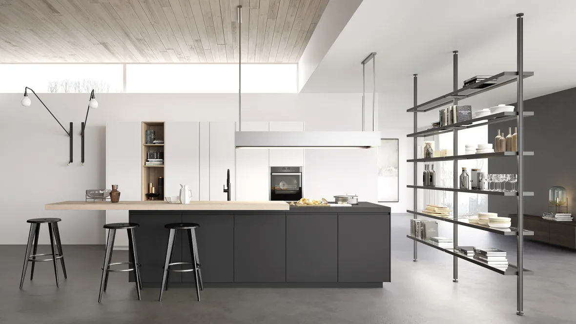 Cucina Moderna M2 Linea con isola in Fenix Nero e penisola in essenza Olmo sbiancato di Meson's Cucine