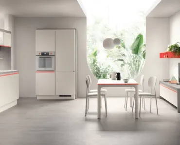 Cucina Moderna Dandy Plus Bianco con maniglia Rosso Corallo di Scavolini