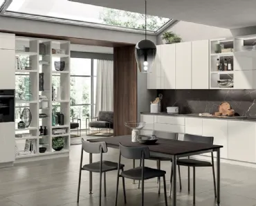 Cucina Moderna Liberamente in vetro Bianco Prestige e Bianco Puro di Scavolini