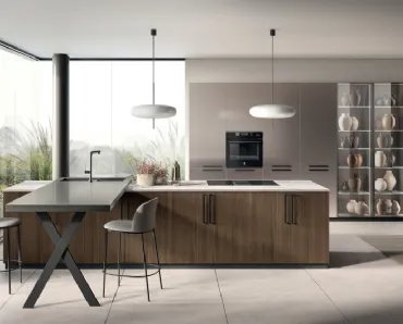Cucina Moderna con isola e penisola Musa in Rovere Pecan di Scavolini