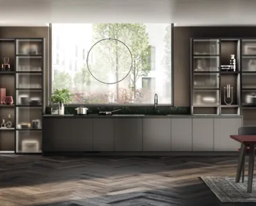 Cucina su misura Motus in laccato effetto metallo Acciaio Scuro di Scavolini
