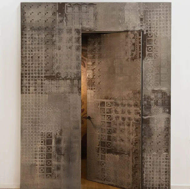 Porta battente di design per interni Boisè in legno di Albed