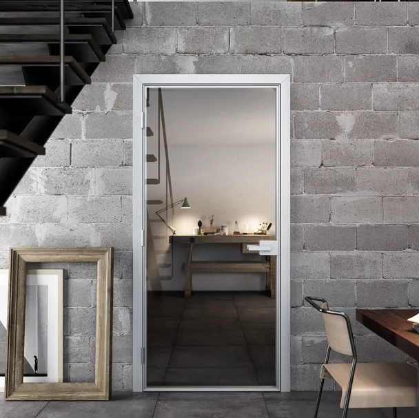 Porta battente per interni in vetro con telaio in alluminio Quies di Albed