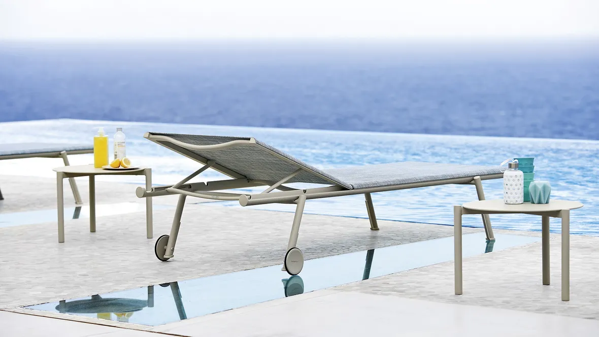 Lettino in tessuto tecnico PVC Bahia di Varaschin