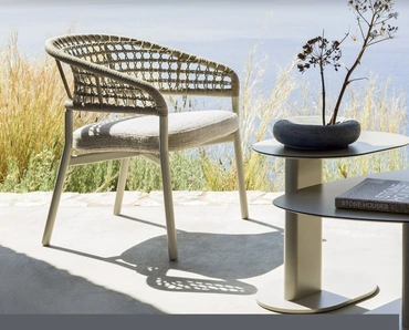 Poltroncina Lounge Plinto di Varaschin