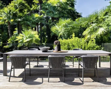 Tavolo allungabile in HPL e alluminio Dolmen di Varaschin